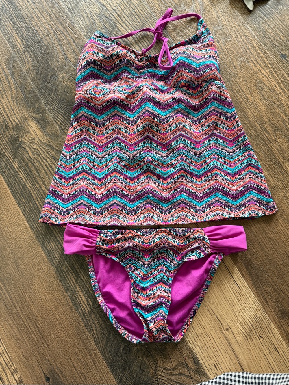 Chevron Print Tankini Set in Magenta & Teal
